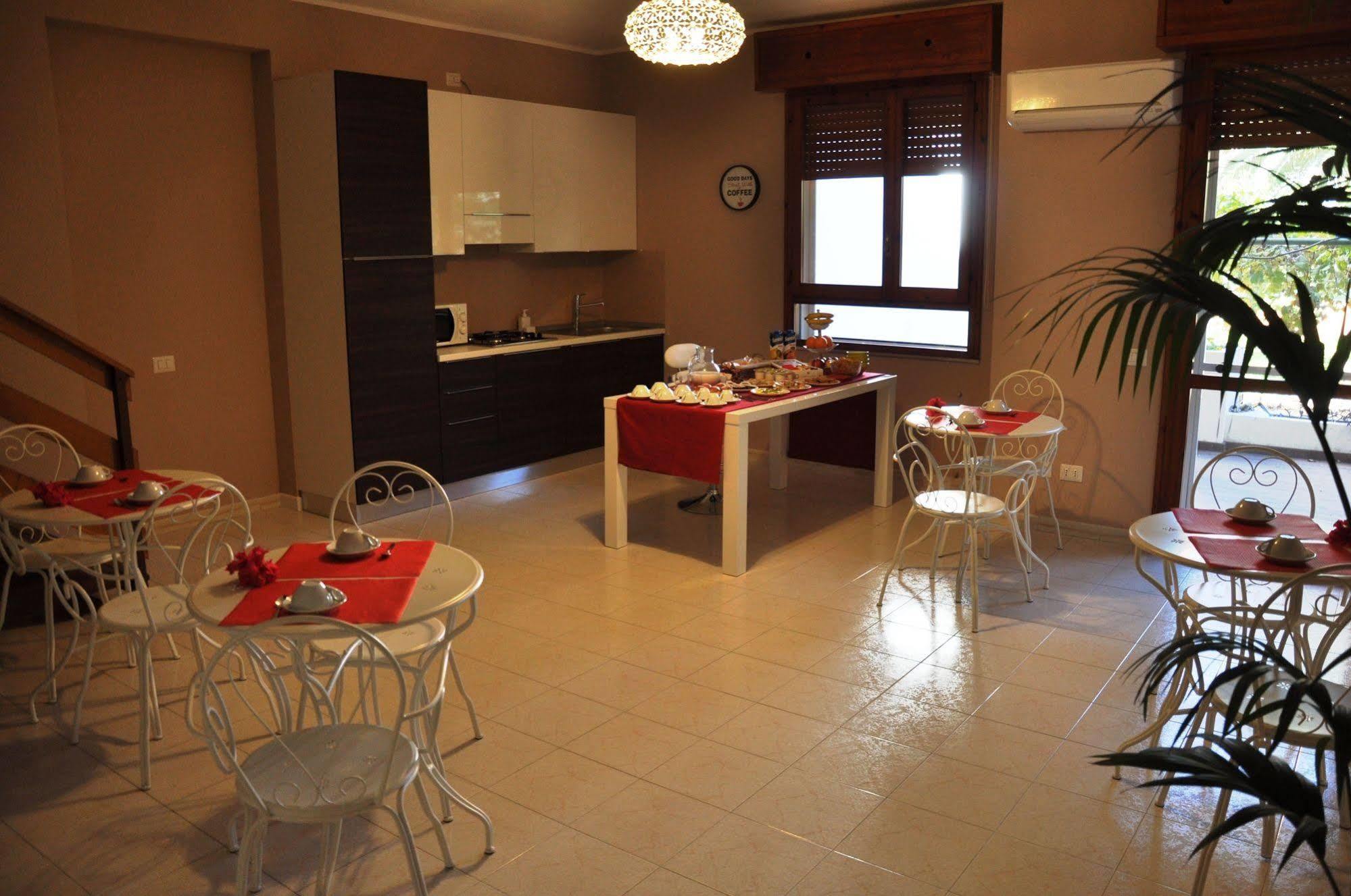 House Marcella Apartamento Cagliari Exterior foto